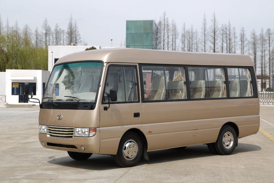 China 19 vehículos comerciales ligeros de Seater, autobús diesel del viajero de Toyota del alto tejado proveedor