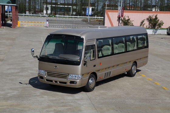 China autobús de Toyota Coaster Van Passenger Mini de la longitud de los 7.7M con el depósito de gasolina 70L proveedor
