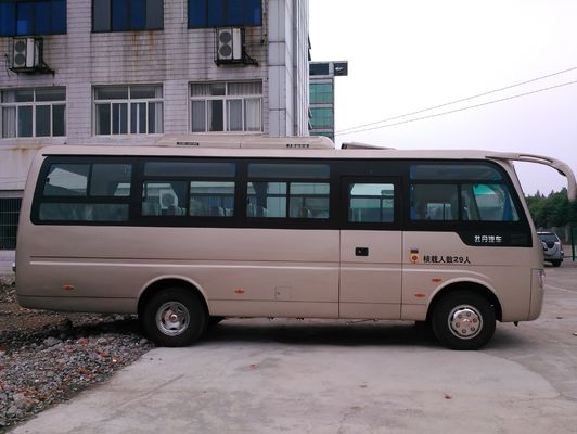 China El viaje diesel de la estrella de Safetly transporta al pasajero Van del artículo 30 con la caja de cambios manual proveedor