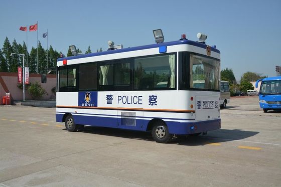 China Vehículos públicos del propósito especial de la oficina de policía, móvil que patrulla los vehículos del comando de la policía proveedor