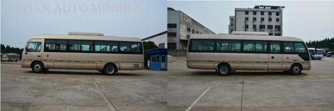 Vehículo turístico los 6m del práctico de costa del autobús de Rosa del estilo de Toyota mini con el motor de Yuchai